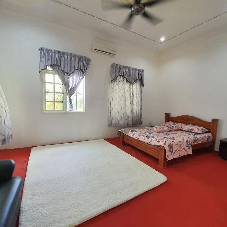 Oyo 90404 Hotel Z Dirgahayu 313 Pasir Mas Eksteriør bilde