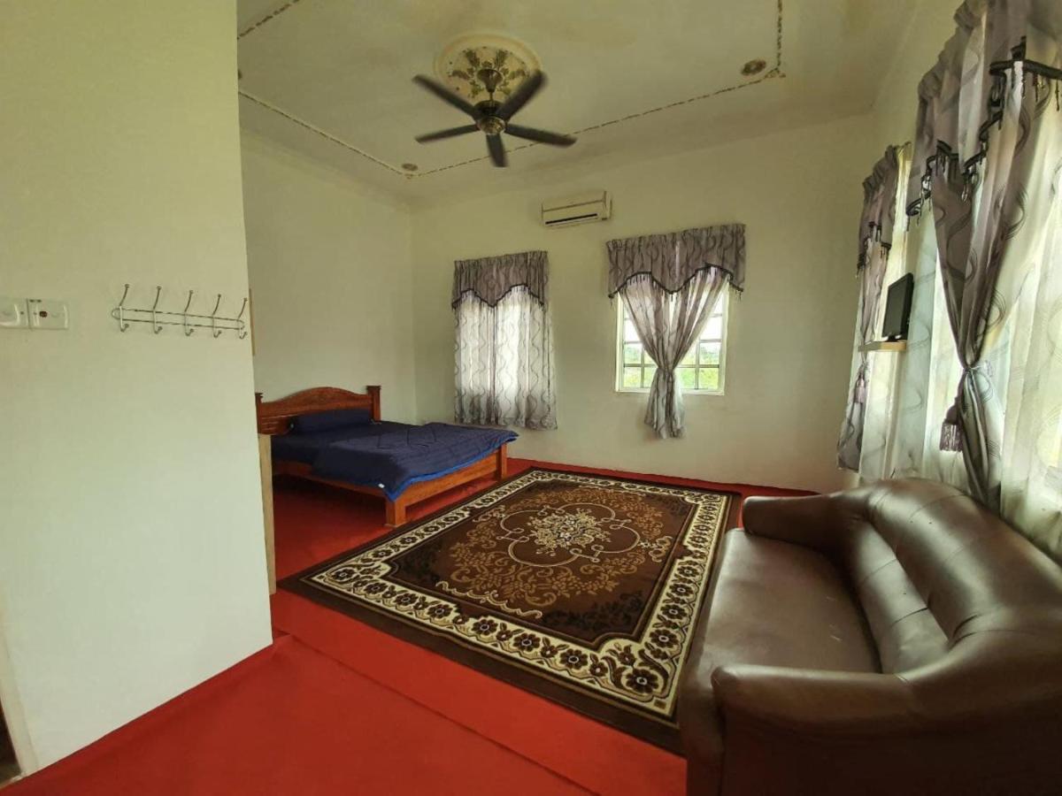 Oyo 90404 Hotel Z Dirgahayu 313 Pasir Mas Eksteriør bilde