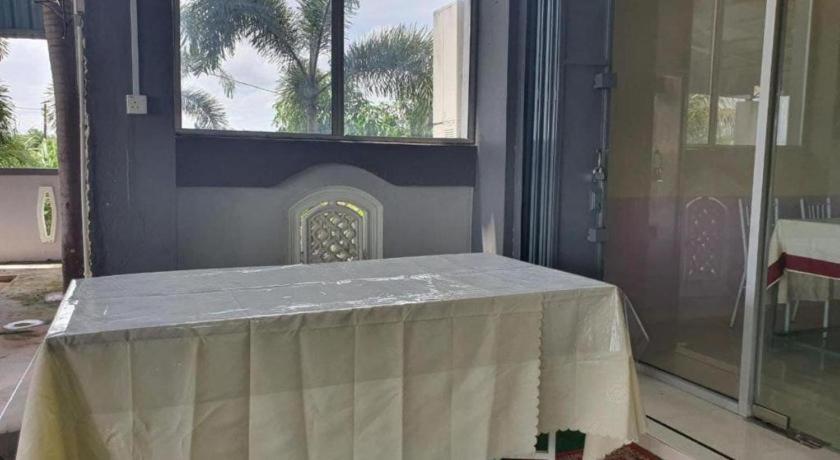 Oyo 90404 Hotel Z Dirgahayu 313 Pasir Mas Eksteriør bilde